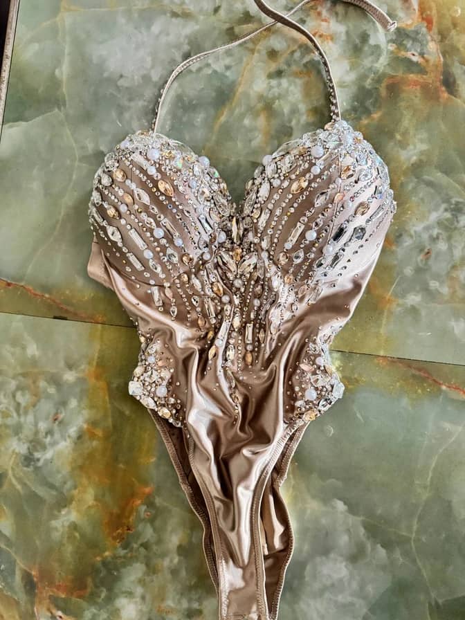 Пример сценического костюма из портфолио компании